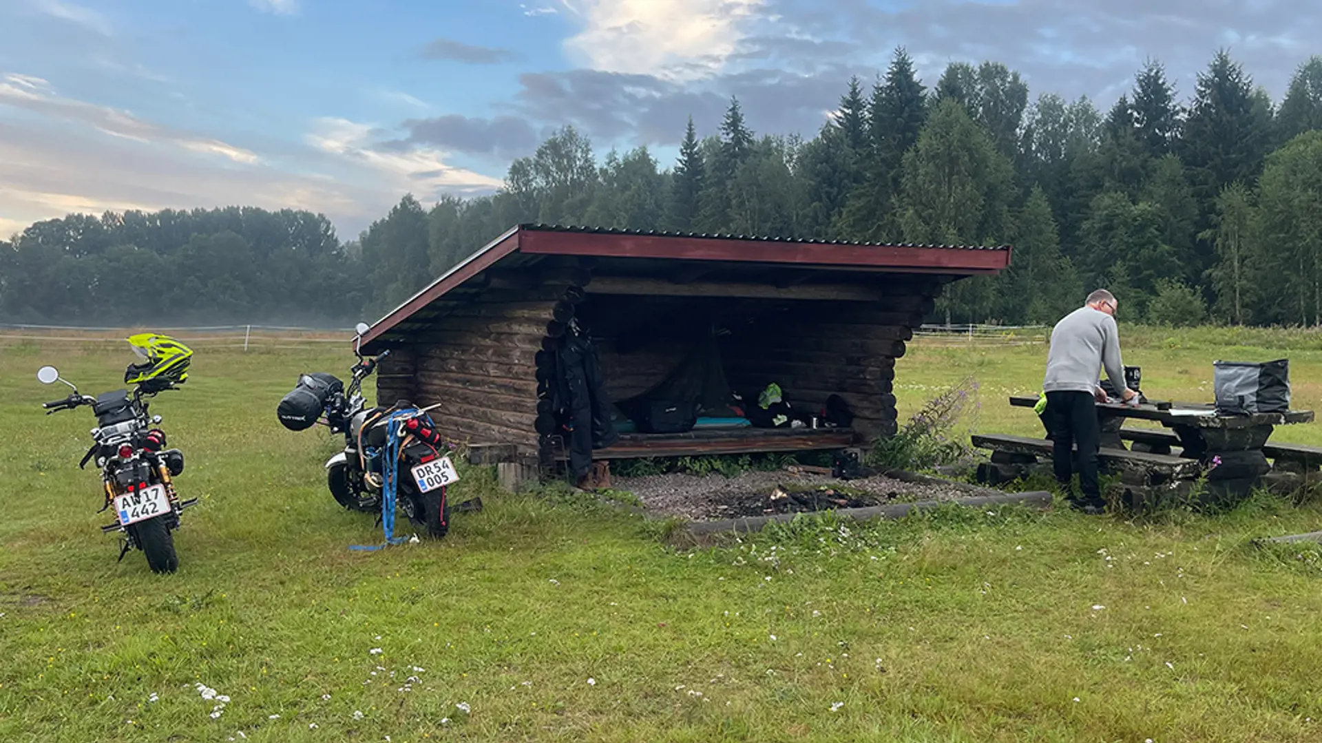 Første Overnatning (1)